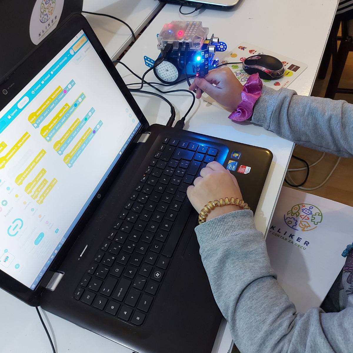 Kurs robotika 2 deca na času